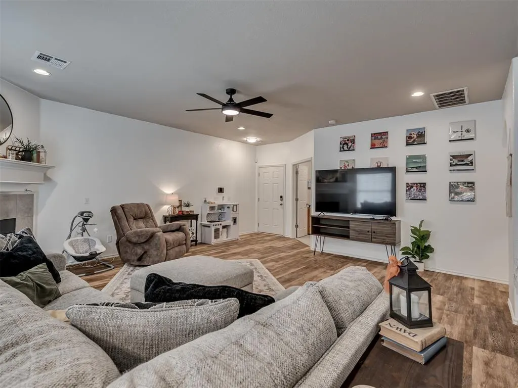Photo 13 — 5944 SE 66th Street, Oklahoma City, OK 73135