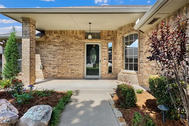 Photo 2 — 731 Napol Avenue, Edmond, OK 73034