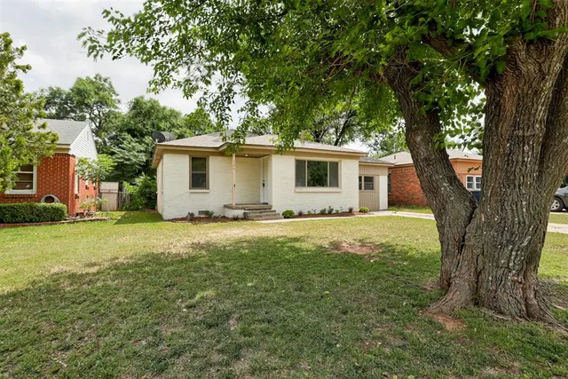Photo 3 — 736 NW 88th Street, Oklahoma City, OK 73114