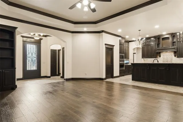 Photo 5 — 4109 Acoma Drive, Moore, OK 73160