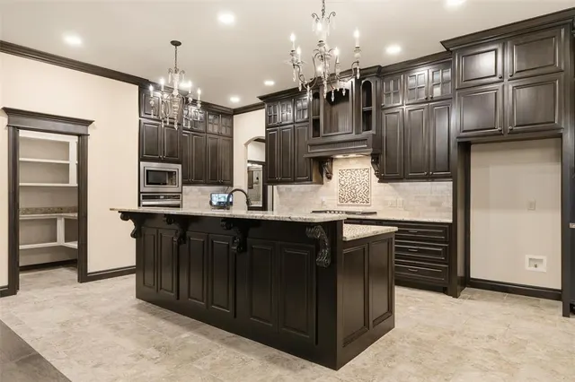 Photo 8 — 4109 Acoma Drive, Moore, OK 73160