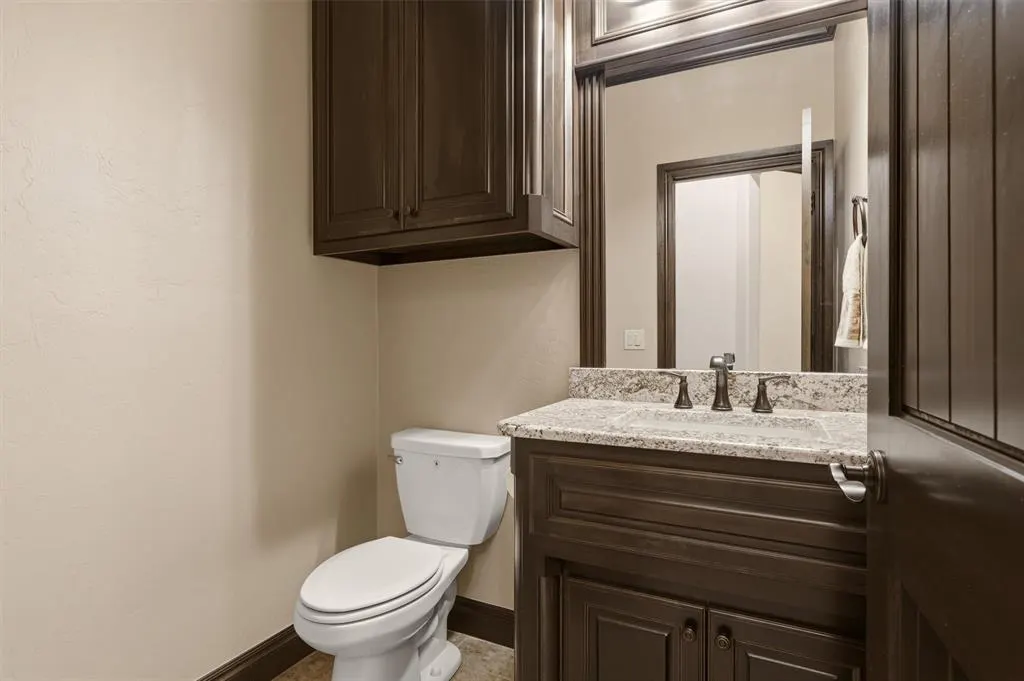 Photo 10 — 4109 Acoma Drive, Moore, OK 73160