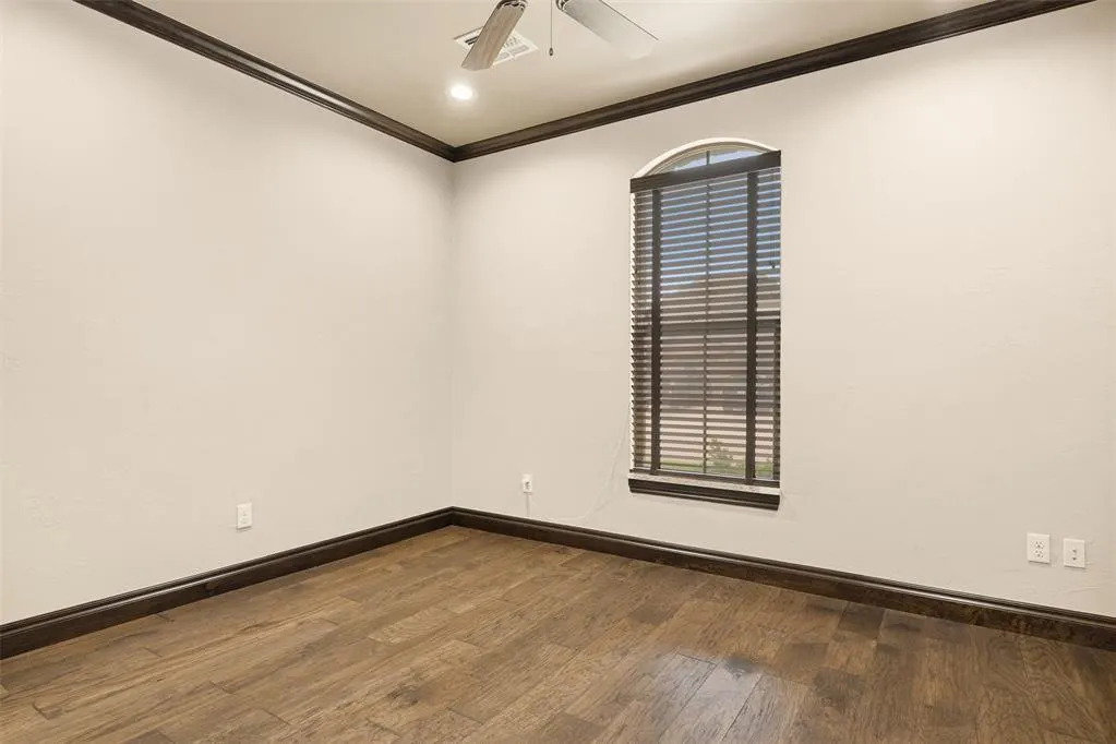 Photo 11 — 4109 Acoma Drive, Moore, OK 73160