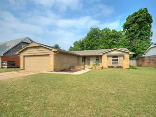 Sold home at 3205 N Shannon Avenue
