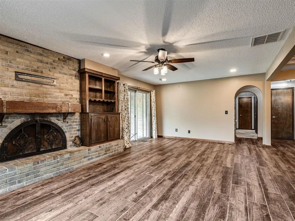 Photo 8 — 3205 N Shannon Avenue, Bethany, OK 73008