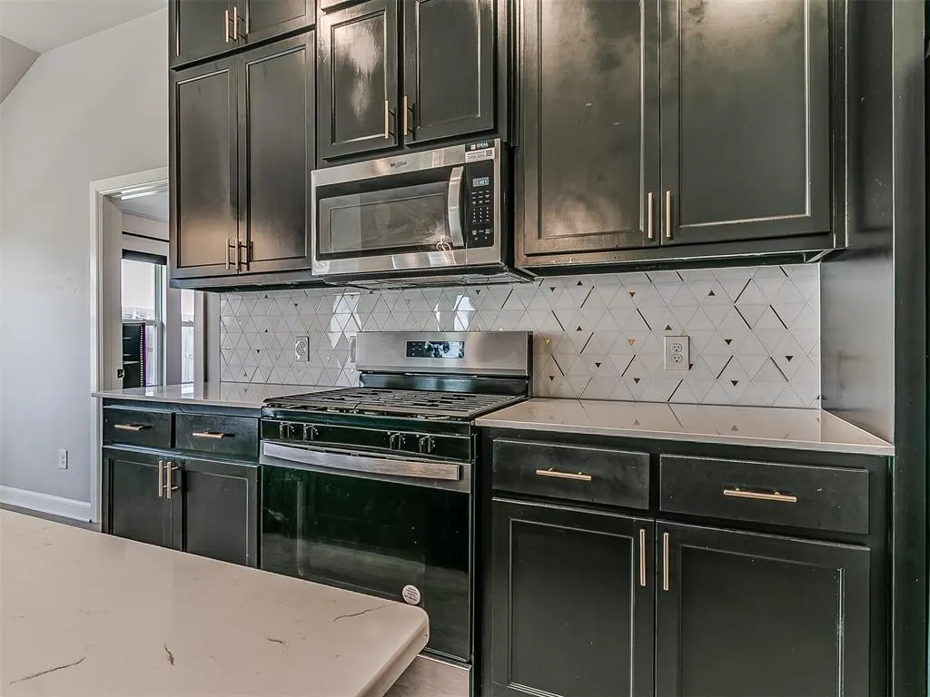 Photo 13 — 3205 Piney River Drive, Yukon, OK 73099