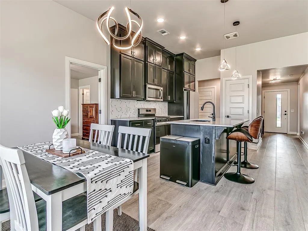 Photo 19 — 3205 Piney River Drive, Yukon, OK 73099