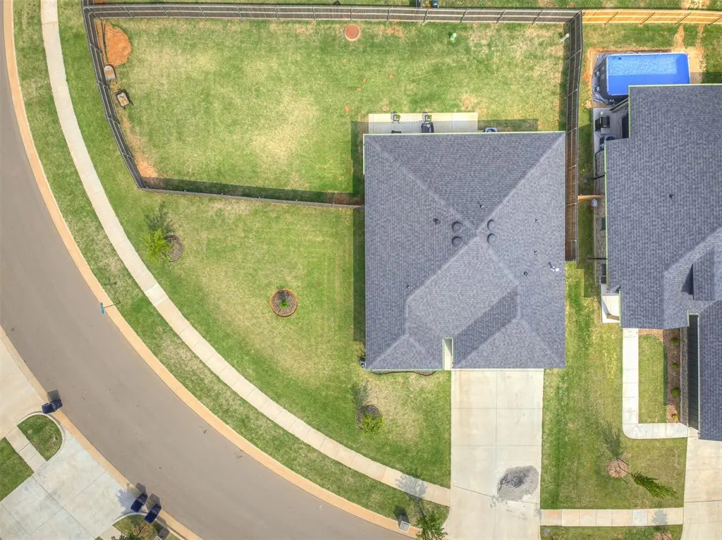 Photo 34 — 3205 Piney River Drive, Yukon, OK 73099