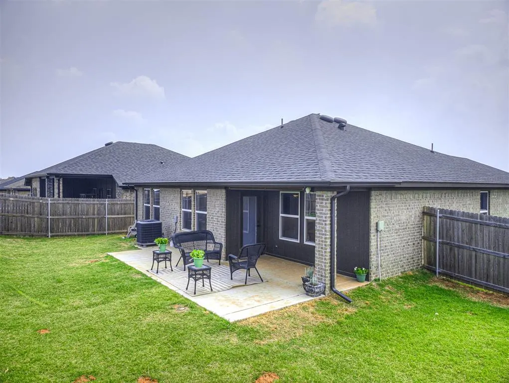 Photo 38 — 3205 Piney River Drive, Yukon, OK 73099