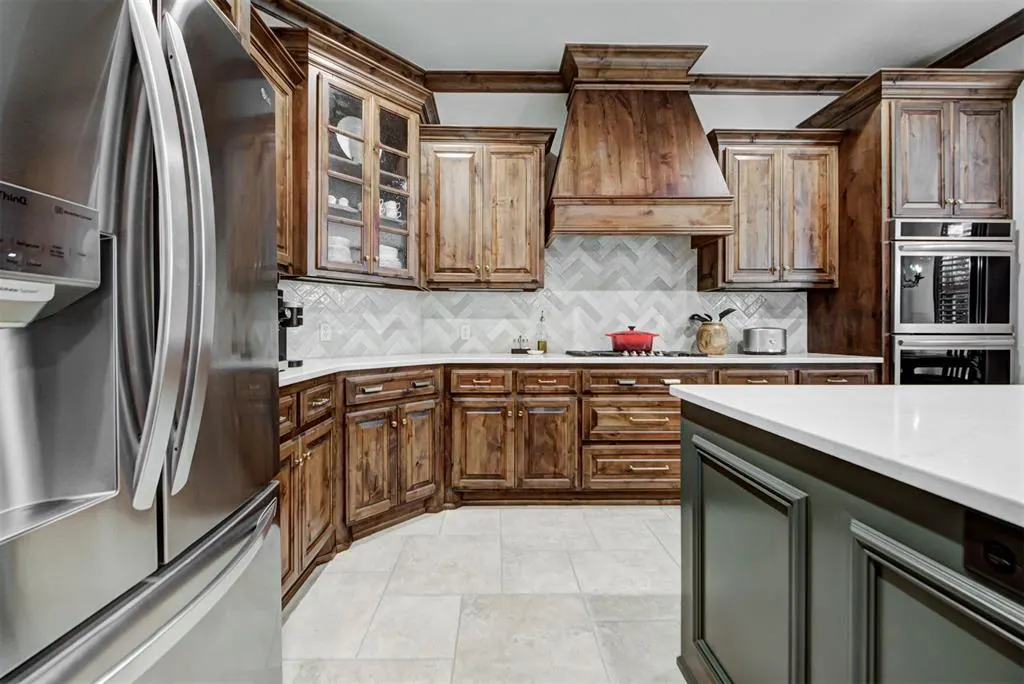 Photo 15 — 10512 Elmwood Forest Drive, Oklahoma City, OK 73151