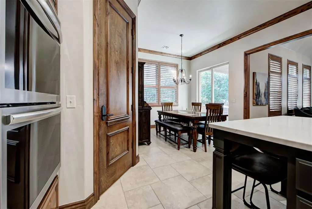 Photo 19 — 10512 Elmwood Forest Drive, Oklahoma City, OK 73151