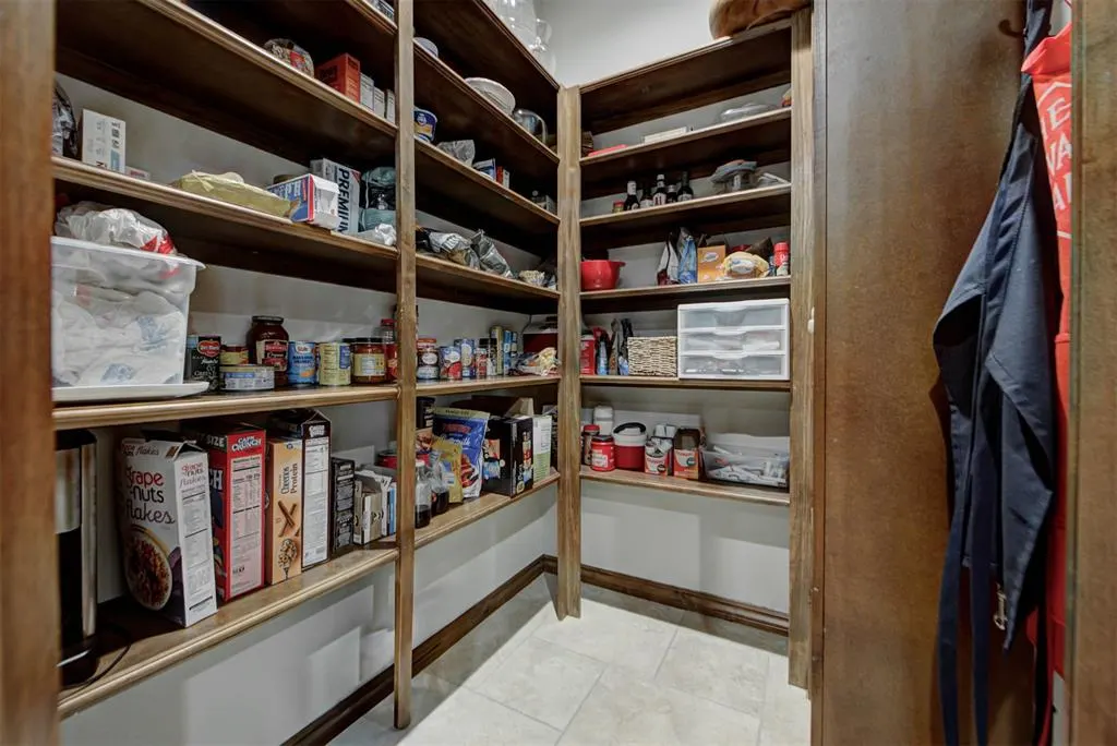 Photo 21 — 10512 Elmwood Forest Drive, Oklahoma City, OK 73151
