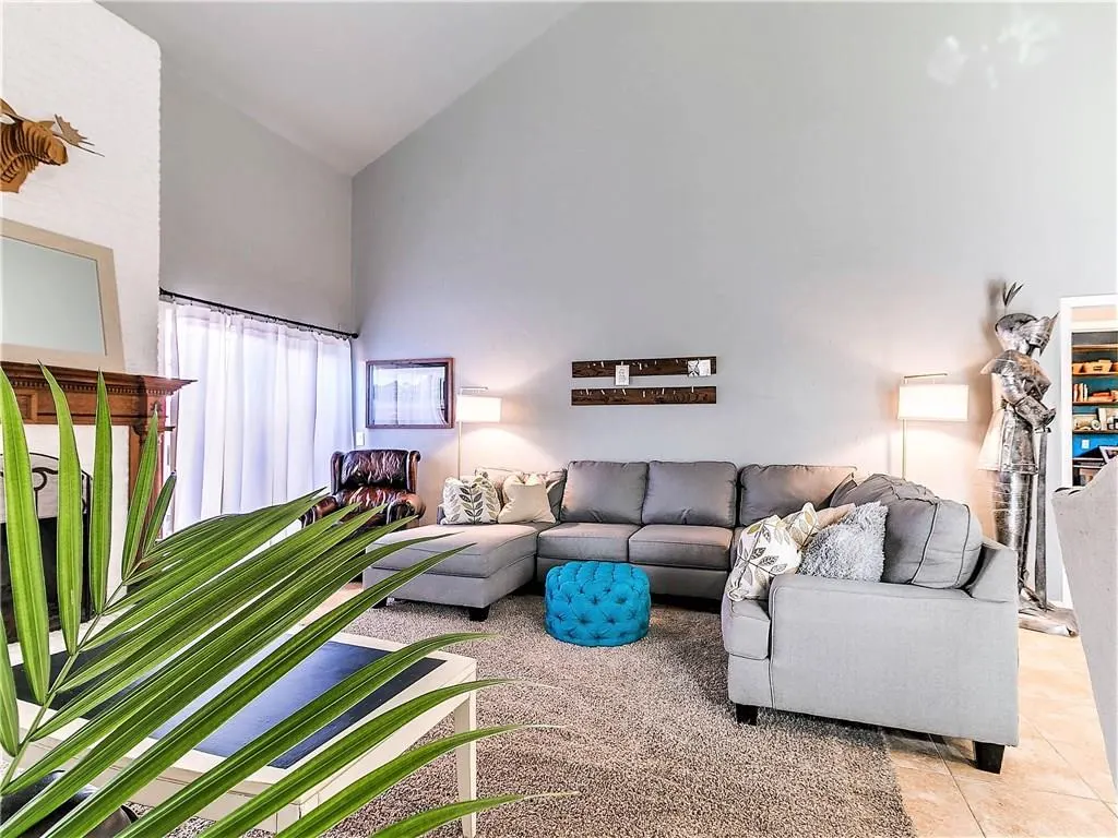 Photo 11 — 11350 Benttree Circle, Oklahoma City, OK 73120
