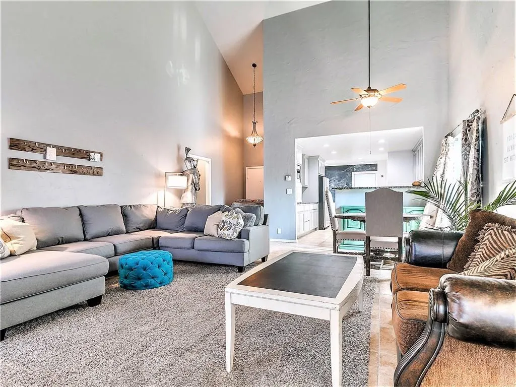 Photo 12 — 11350 Benttree Circle, Oklahoma City, OK 73120