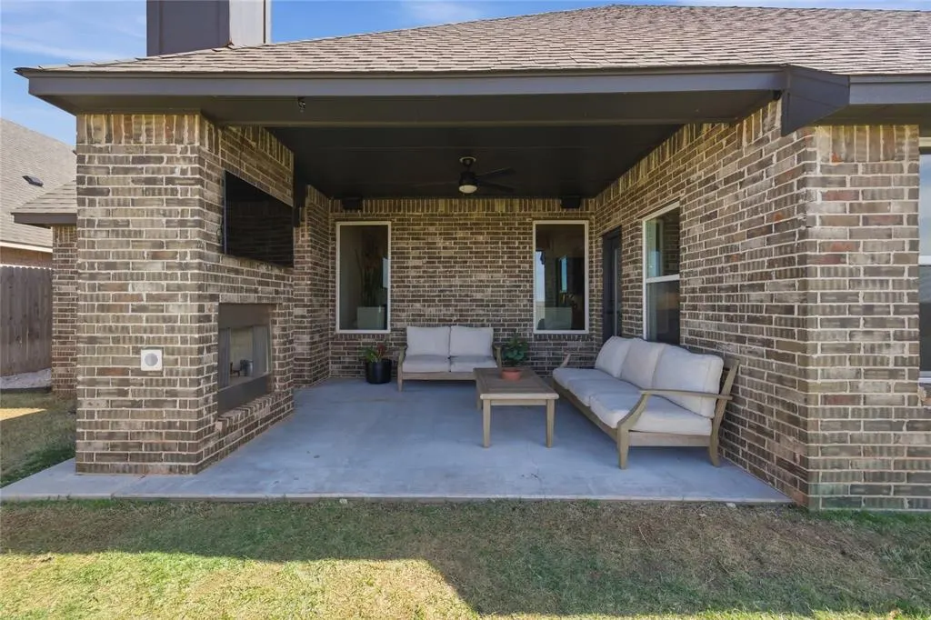 Photo 39 — 18437 Austin Place, Edmond, OK 73012