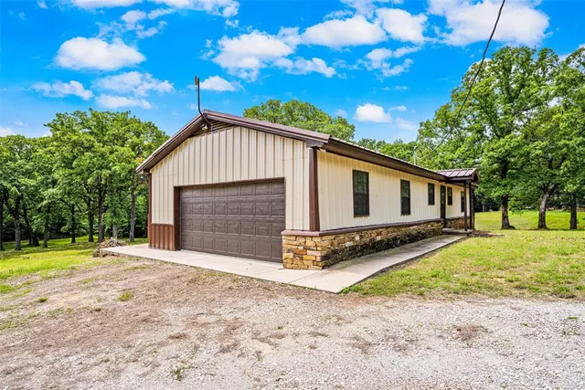 Photo 6 — 5701 Lanty, Kingston, OK 73439