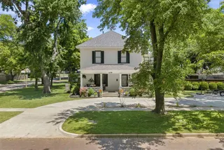 Sold home at 628 N Walnut Street