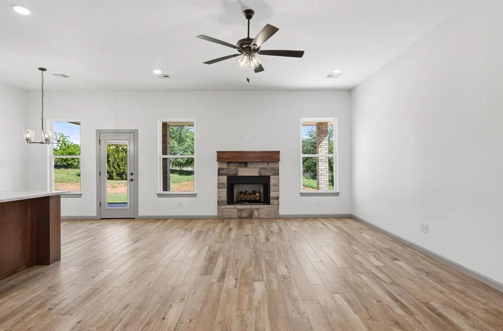 Photo 9 — 2416 Black Jack Court, Blanchard, OK 73010