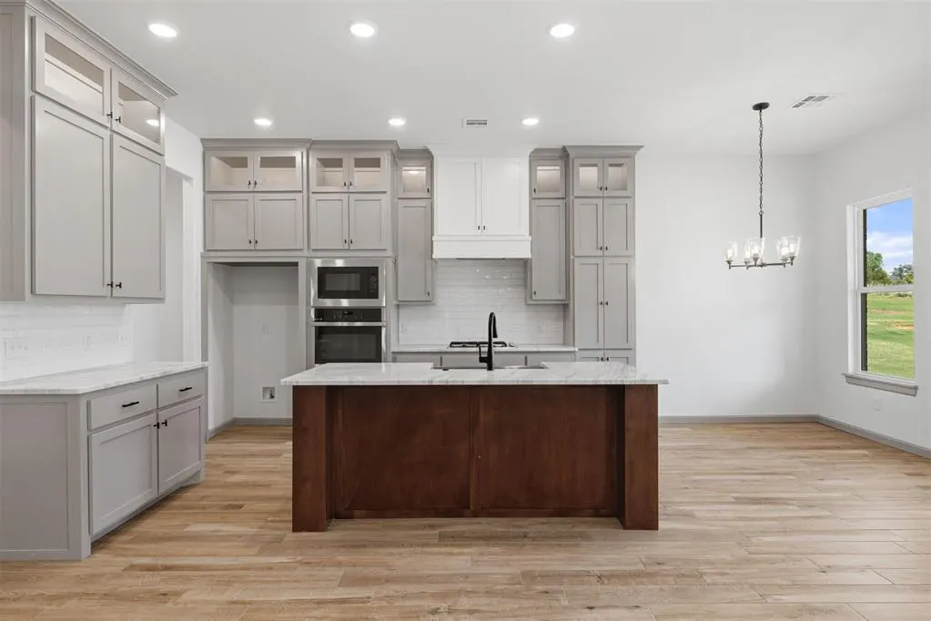 Photo 13 — 2416 Black Jack Court, Blanchard, OK 73010