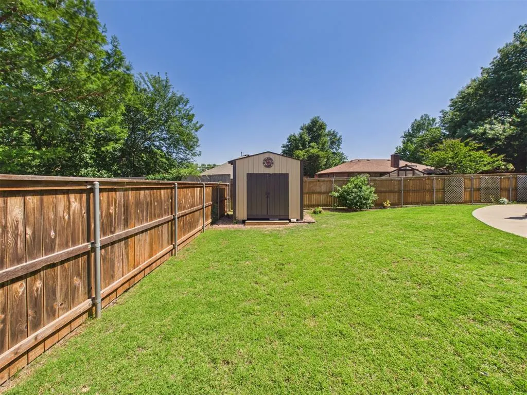 Photo 38 — 2332 Lindenwood Lane, Norman, OK 73071