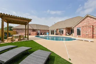 Sold home at 68 Stonegate Drive