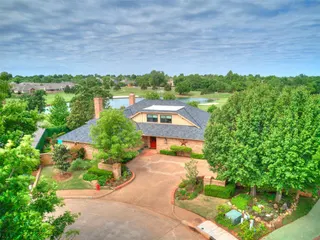 Sold home at 650 E Oak Place