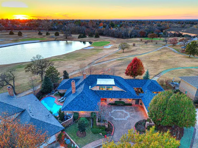 Photo 5 — 650 E Oak Place, Edmond, OK 73025