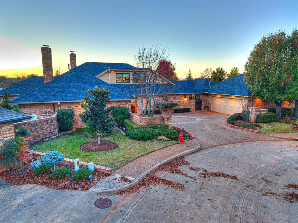 Photo 6 — 650 E Oak Place, Edmond, OK 73025