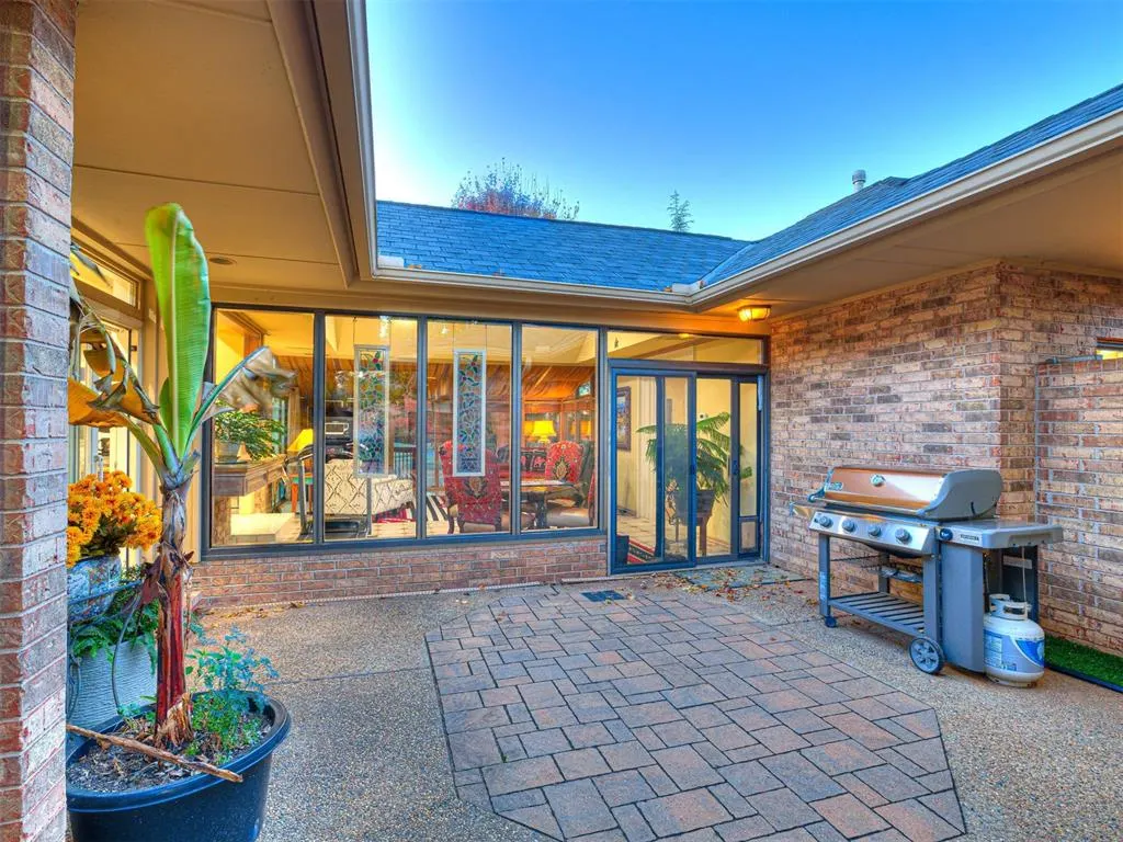Photo 10 — 650 E Oak Place, Edmond, OK 73025