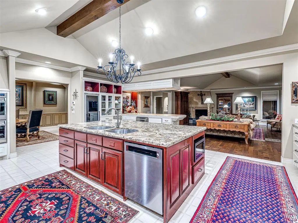Photo 16 — 650 E Oak Place, Edmond, OK 73025