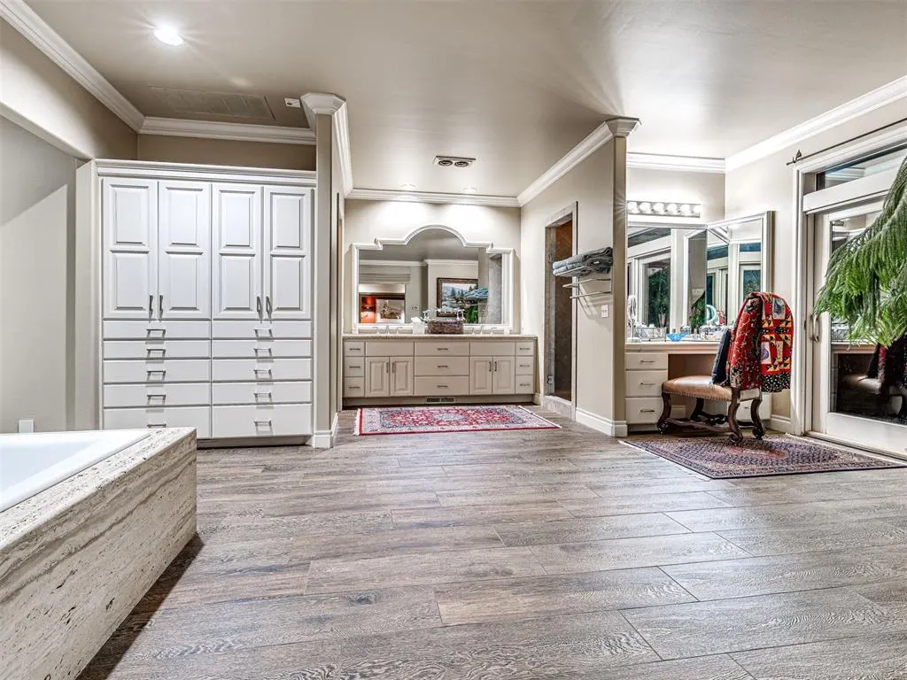 Photo 34 — 650 E Oak Place, Edmond, OK 73025