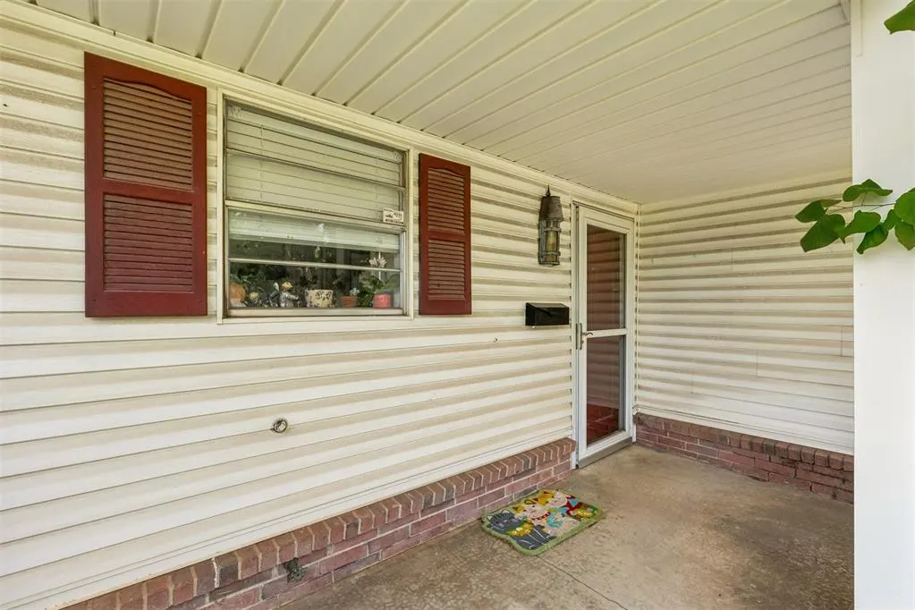 Photo 4 — 830 Douglas Drive, Norman, OK 73069