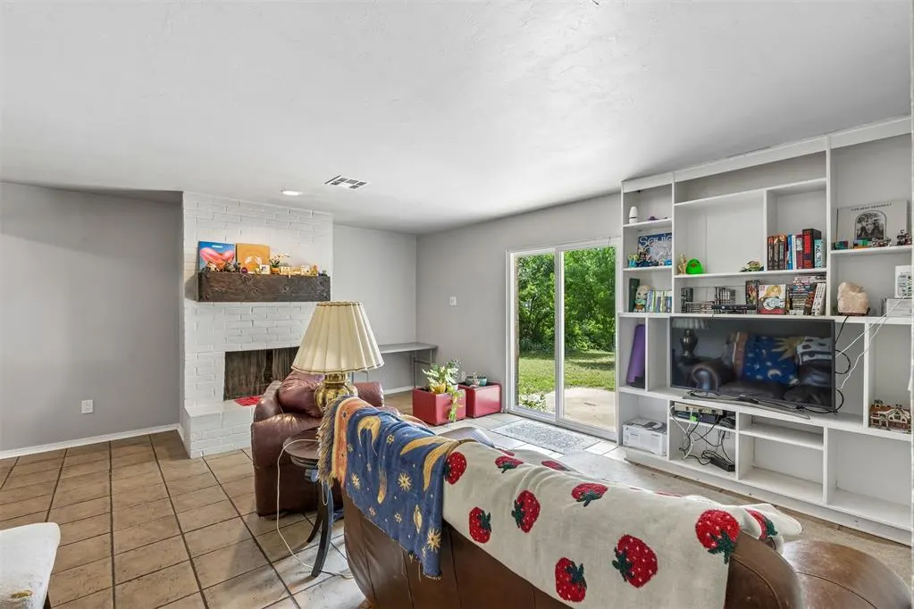 Photo 15 — 830 Douglas Drive, Norman, OK 73069