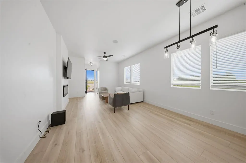 Photo 5 — 2520 NW 132nd Place, Oklahoma City, OK 73120