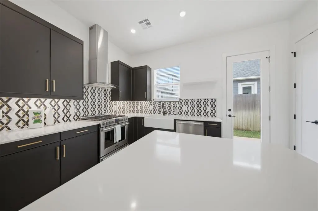 Photo 12 — 2520 NW 132nd Place, Oklahoma City, OK 73120
