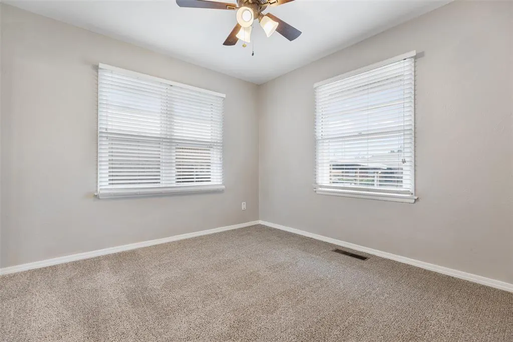 Photo 14 — 4333 SE 16th Street, Oklahoma City, OK 73115