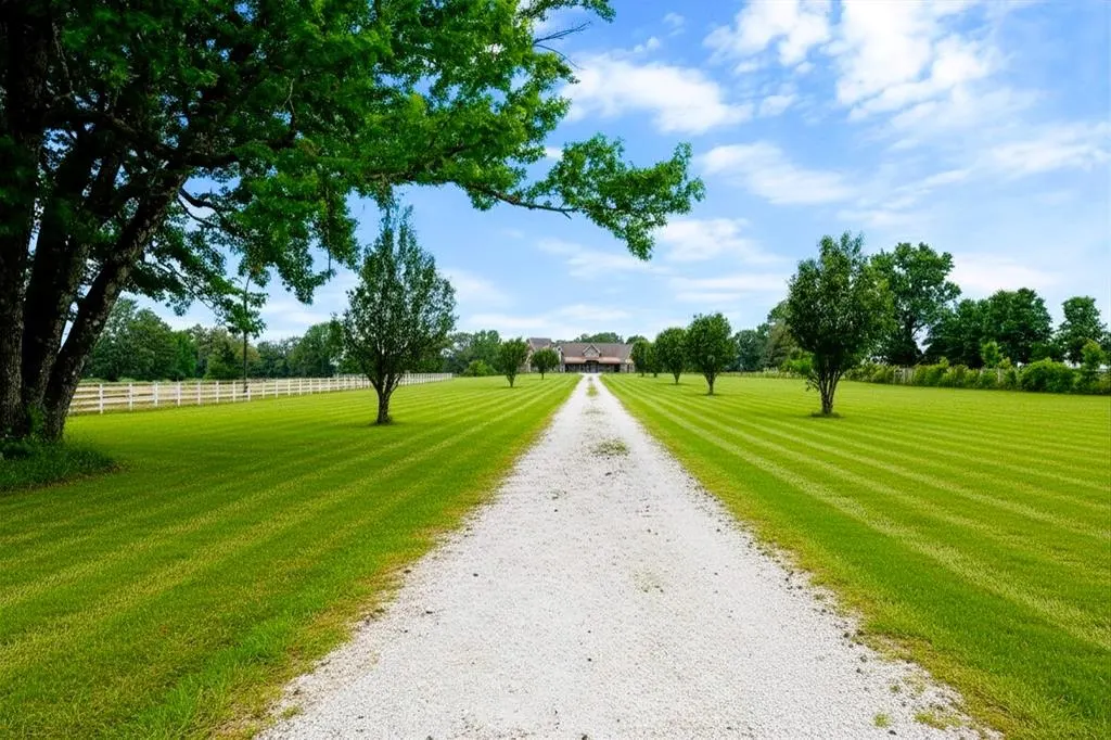 Photo 7 — 279 Boulder Valley Road, Idabel, OK 74745