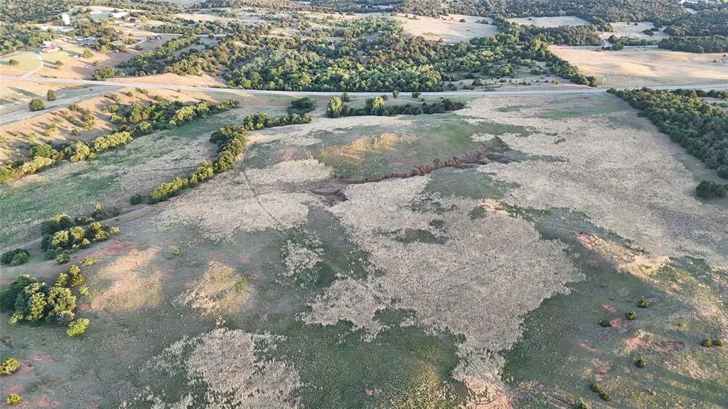 Photo 24 — N 152 Highway, Binger, OK 73009