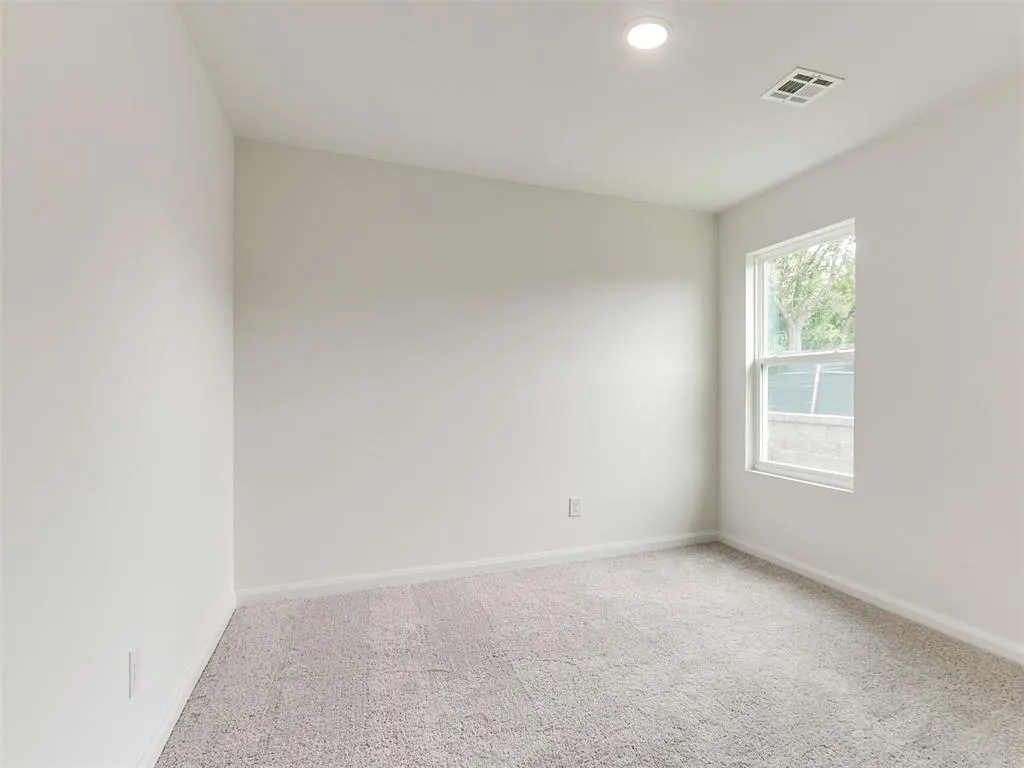 Photo 24 — 814 Twin Lakes Drive, Noble, OK 73068
