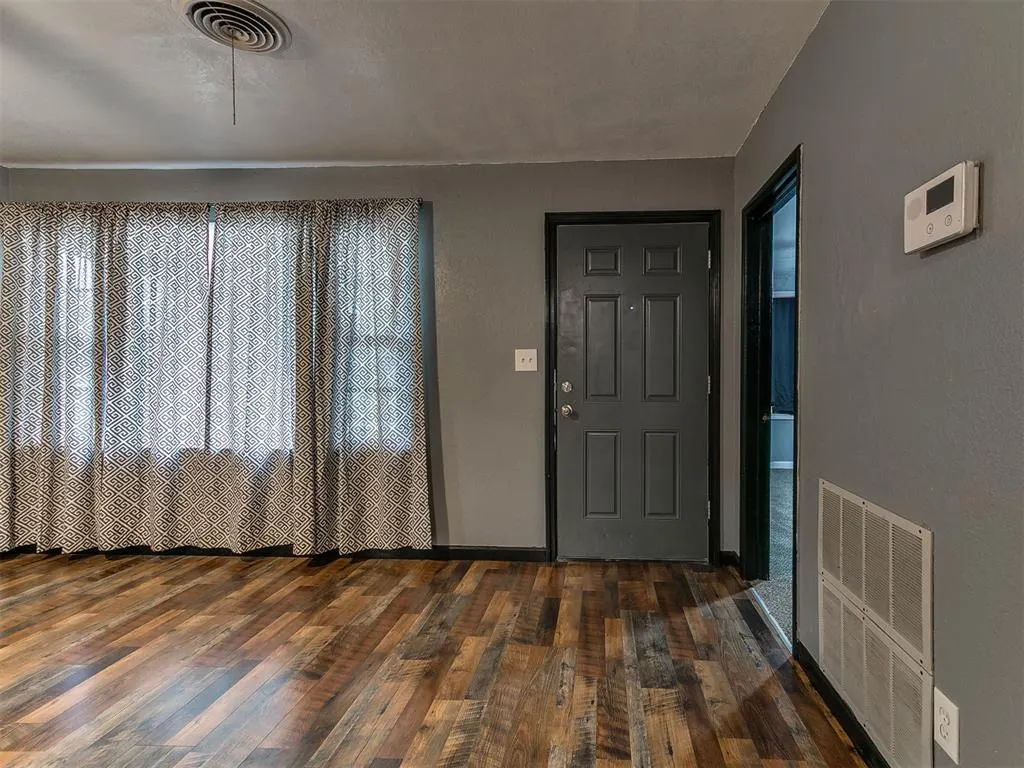Photo 4 — 2545 Texoma Drive, Oklahoma City, OK 73119