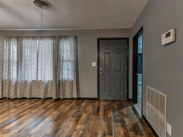 Photo 4 — 2545 Texoma Drive, Oklahoma City, OK 73119