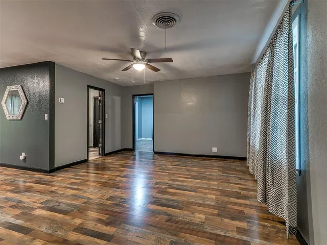 Photo 5 — 2545 Texoma Drive, Oklahoma City, OK 73119