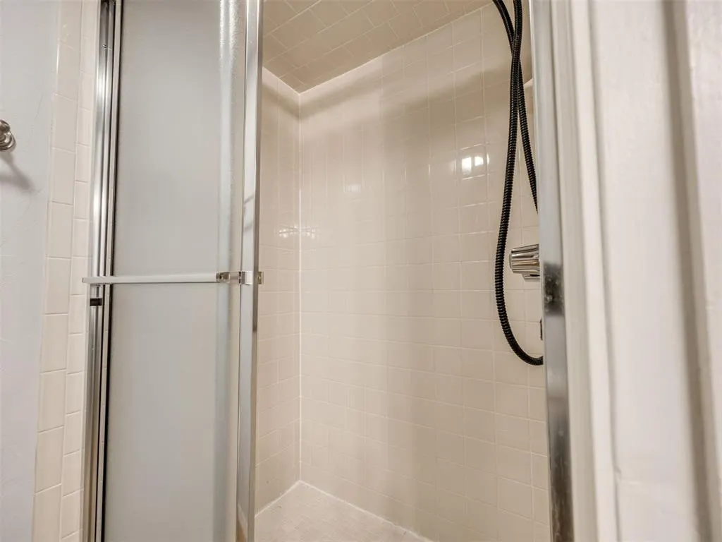 Photo 17 — 4400 Hemingway Drive 219, Oklahoma City, OK 73118