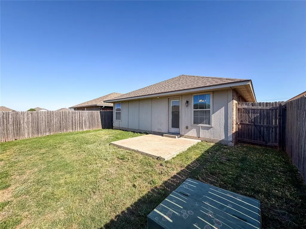 Photo 13 — 1416 NW 129th Terrace, Oklahoma City, OK 73120