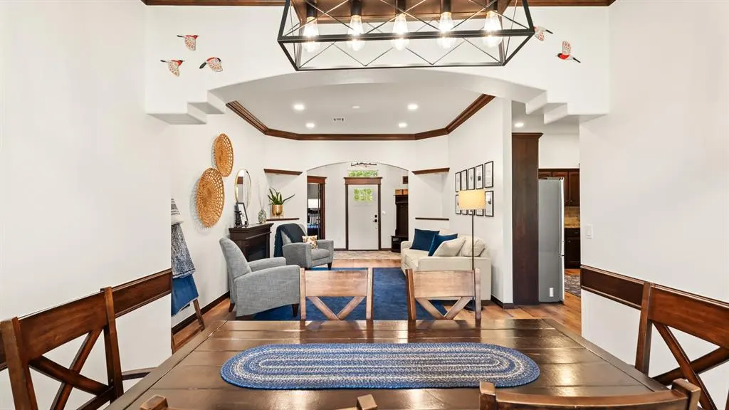Photo 8 — 10600 Pinewood Forest Circle, Oklahoma City, OK 73151