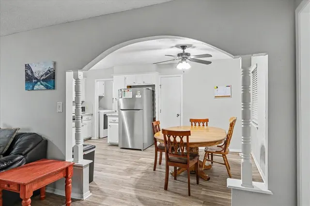 Photo 2 — 1504 Jupiter Circle, Edmond, OK 73003