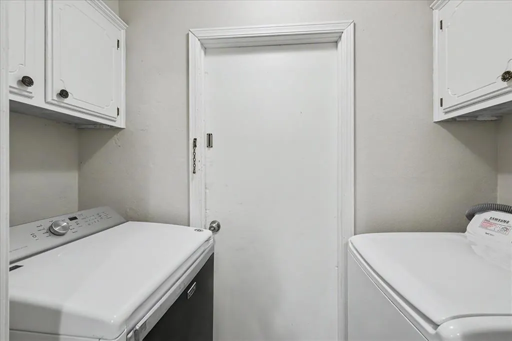 Photo 4 — 1504 Jupiter Circle, Edmond, OK 73003