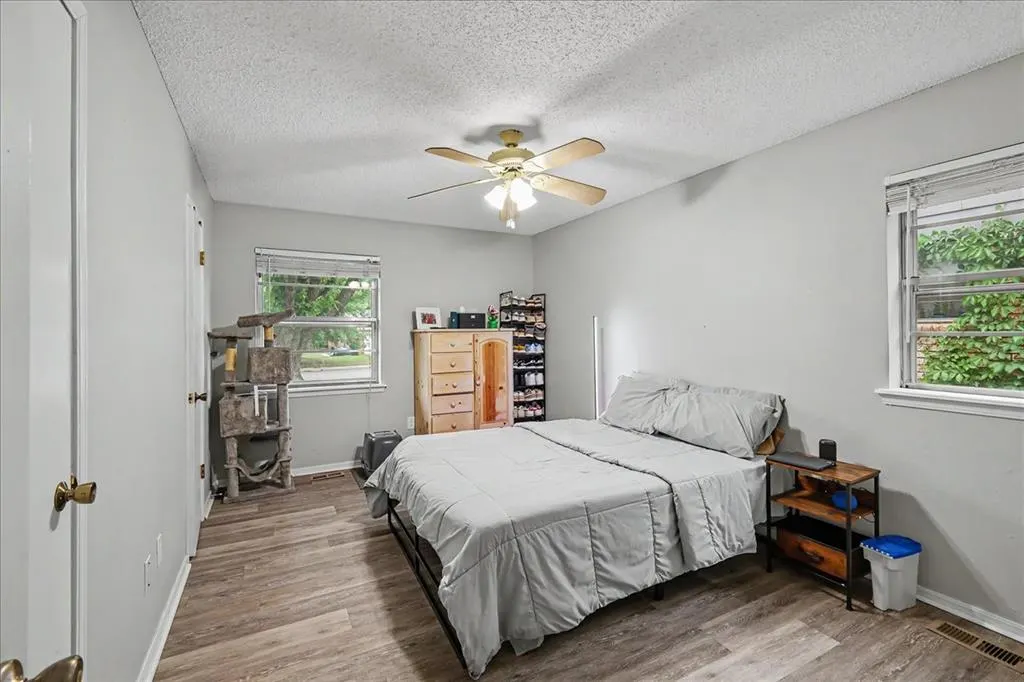 Photo 11 — 1504 Jupiter Circle, Edmond, OK 73003