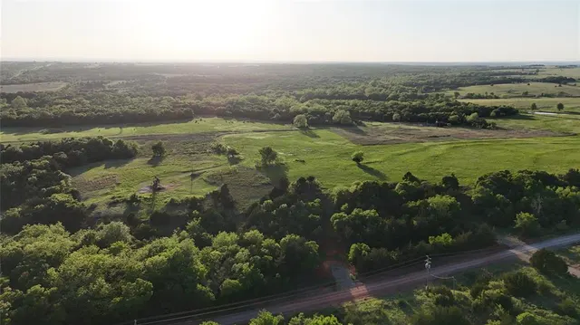 Photo 3 — 10 N 3330 Road, Carney, OK 74832