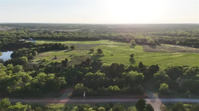 Photo 4 — 10 N 3330 Road, Carney, OK 74832